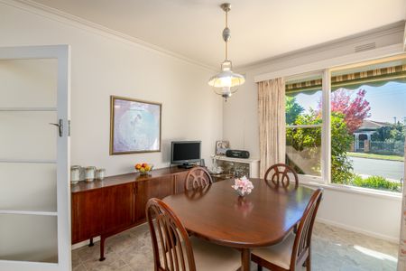 4 Bedroom House - Photo 3