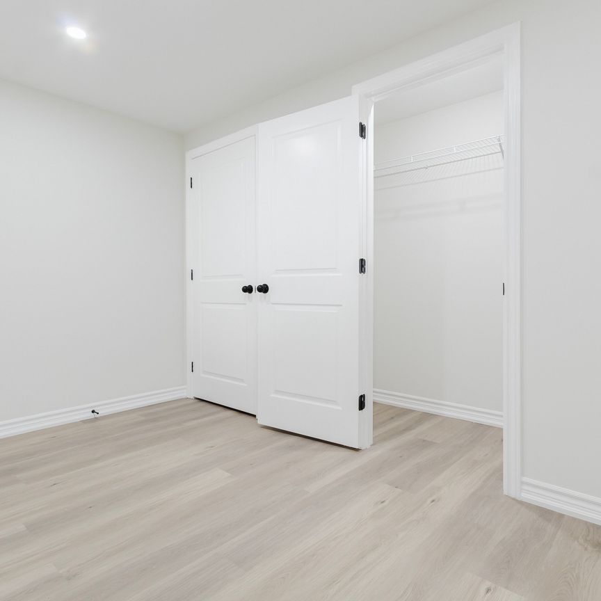 For Lease - 211 Green Road Unit# Lower, Hamilton, Ontario - Photo 1