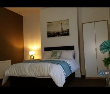 1 bedroom in a house share to rent - Photo 3