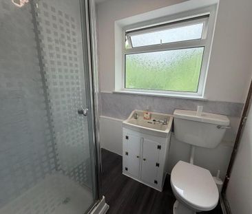 2 bedroom maisonette to rent - Photo 6