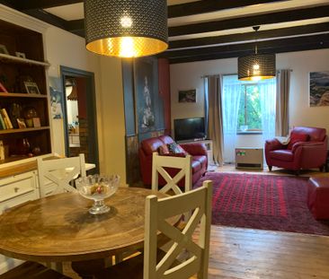 Great Location - Photo 3