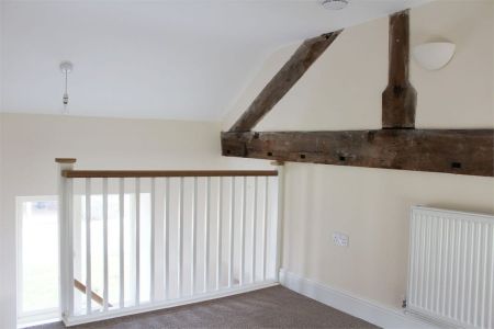 Hele Manor Barns, Hele, Taunton - Photo 5