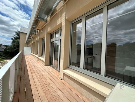 Location Appartement 2 pièces 57m² - Photo 4