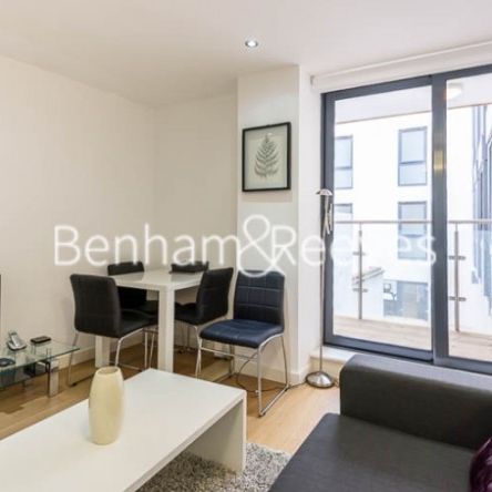 1 Bedroom flat to rent in Alie Street, Aldgate East, E1 - Photo 1