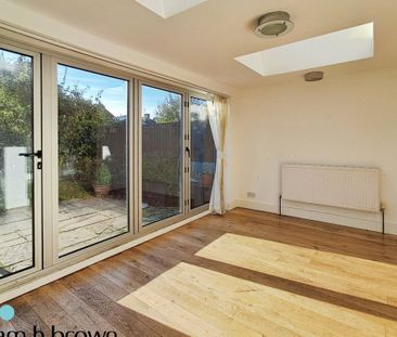 Robin Hood Road - Photo 6