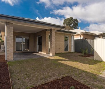 6B Cherylnne Cres, Kilsyth VIC 3137 - House For Rent | Domain - Photo 2