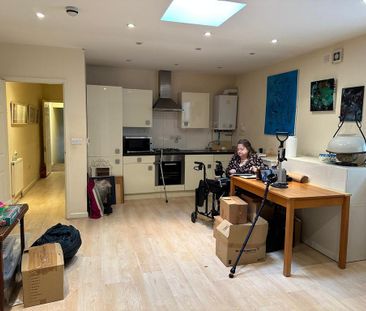 1 bedroom apartment to rent - Photo 4