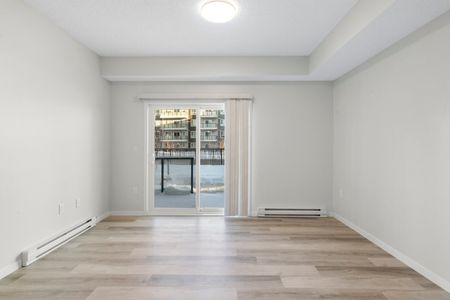 3106-33 Carringham Gate Nw - Photo 2