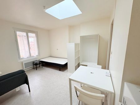 Location Appartement 1 pièce 20m² BORDEAUX 33800 - Photo 3