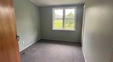 Charming 3BR Townhouse in Avalon! - Photo 4