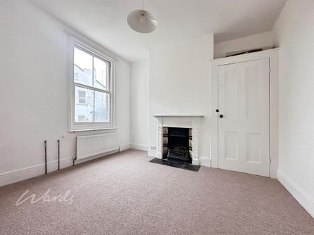 3 bedroom terraced house to rent - Photo 4