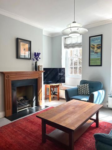 1 Bed Flat, Vale Court, SW3 - Photo 2