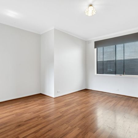 4/45 Whitby Street, Brunswick West VIC 3055 - Photo 4