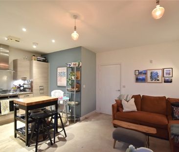 Well presented 2 bedroom apartment with a wrap around balcony to re... - Photo 2