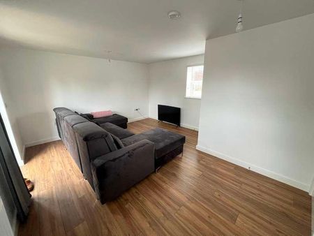 Shobnall Road, Burton Upon Trent, DE14 - Photo 2