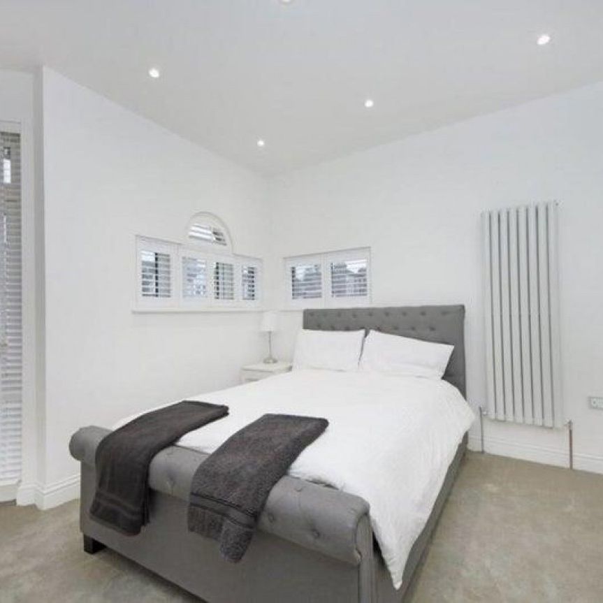 Horn Lane, London - Photo 1