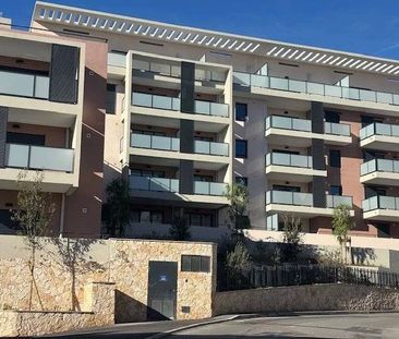 ST LAURENT DU VAR - 2 PIECES RESIDENCE NEUVE - GARAGE - Photo 6