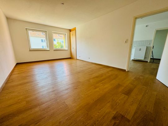 1,5 Zimmer Wohnung mit Balkon und Einbauküche - Photo 1