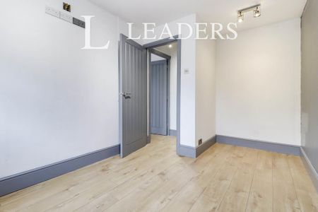 1 bedroom bungalow to rent - Photo 4