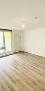 NEU! Geräumige 1-Zimmerwohnung mit Loggia und Balkon! - Photo 1