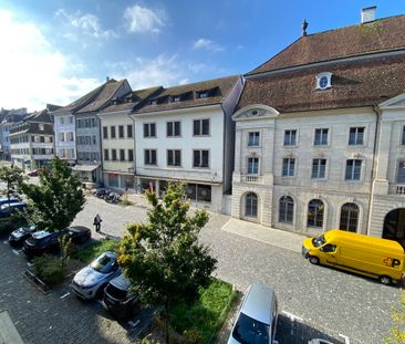 Appartement de 4 pièces avec 109 m2 et ascenseur privé et balcon. - Foto 3