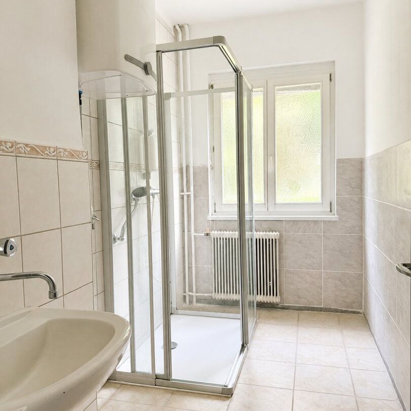 Helle 3-Zi-Wohnung mit Balkon in 8621 Thörl! - Photo 1