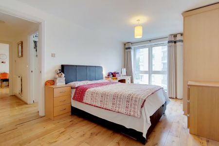 Studley Court, Canary Wharf, E14, London - Photo 5