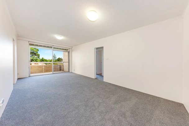 5/108 Burns Bay Road, Lane Cove. - Photo 1