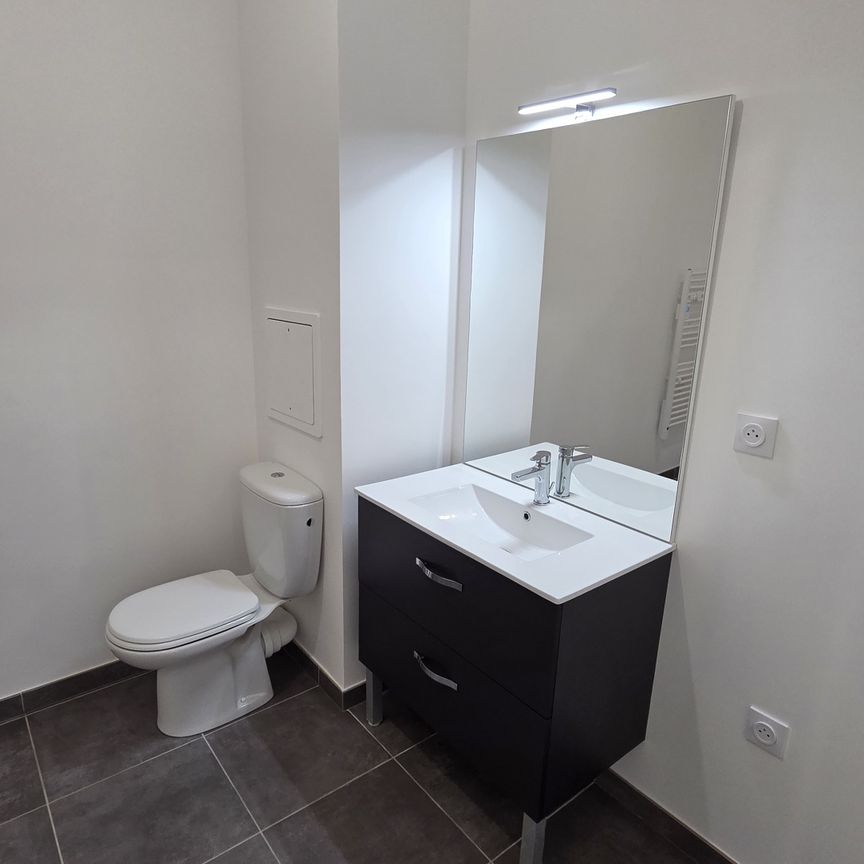 Location Appartement 2 pièces 43m² COUPVRAY 77700 - Photo 1