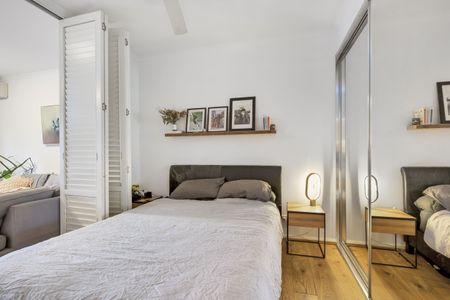 North East Aspect Apartment With Park Views - Photo 2