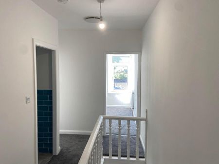 3 bedroom terraced house to rent - Photo 4