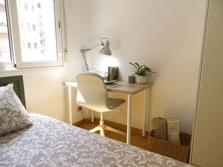 Carrer de Lincoln, Barcelona, Catalonia 08006 - Photo 3