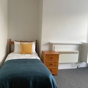Room in a Shared House, Prospect Street, RG1 - Photo 2