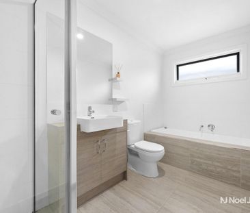 4 Montana Place, MOOROOLBARK - Photo 6