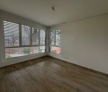 2.5 Zimmer, 77 m², 1. Stock - Foto 4