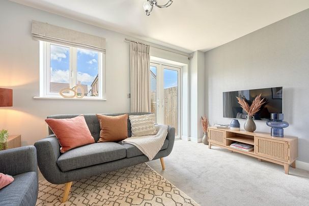 3 bedroom semi-detached house to rent - Photo 1