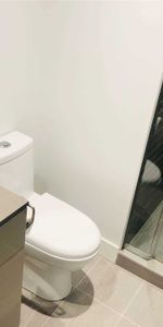 For Lease - 7 Grenville Street Unit# 1813, Toronto, Ontario - Photo 4