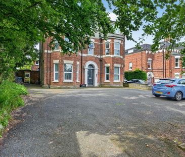 Apt 1, 9 Derryvolgie Avenue, Belfast, BT9 6FL - Photo 1