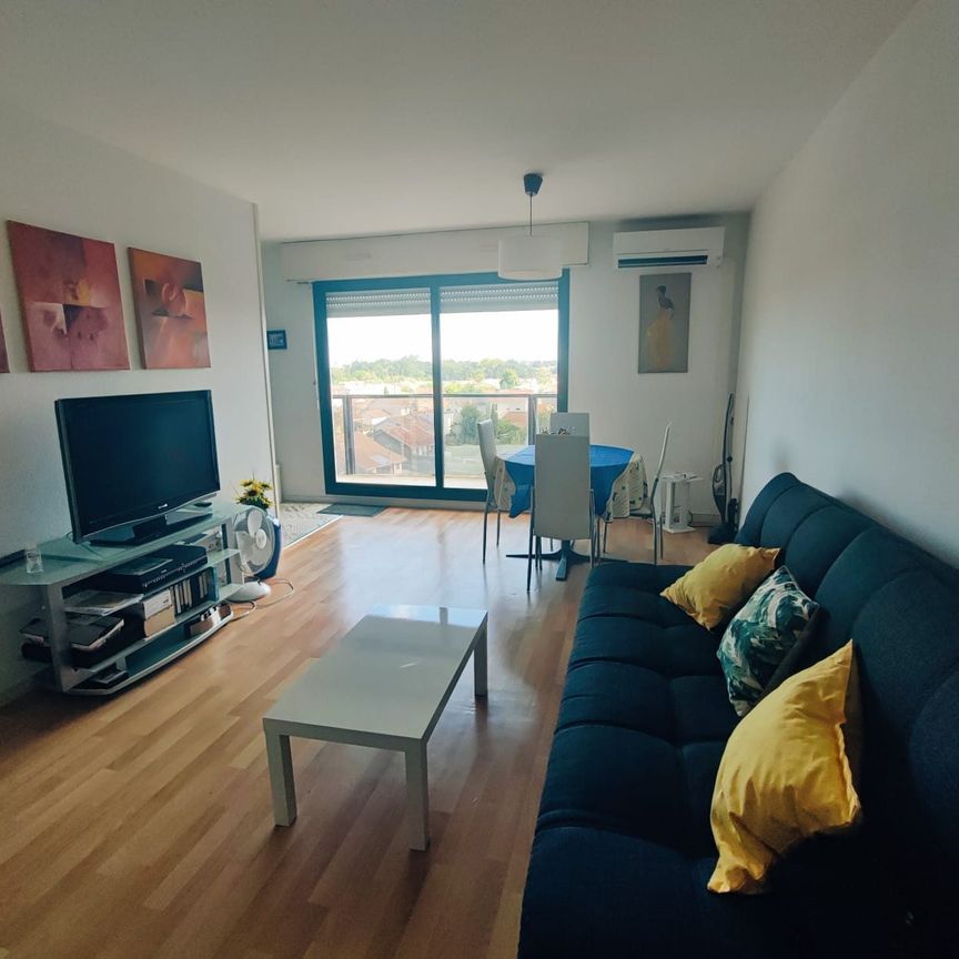 Location Appartement 2 pièces 50m² MERIGNAC 33700 - Photo 1