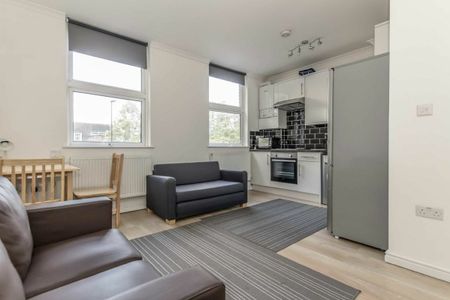 Chiswick High Road - Photo 4