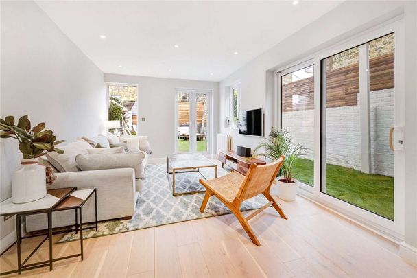 Shelgate Road, London, SW11 1BA - Photo 1