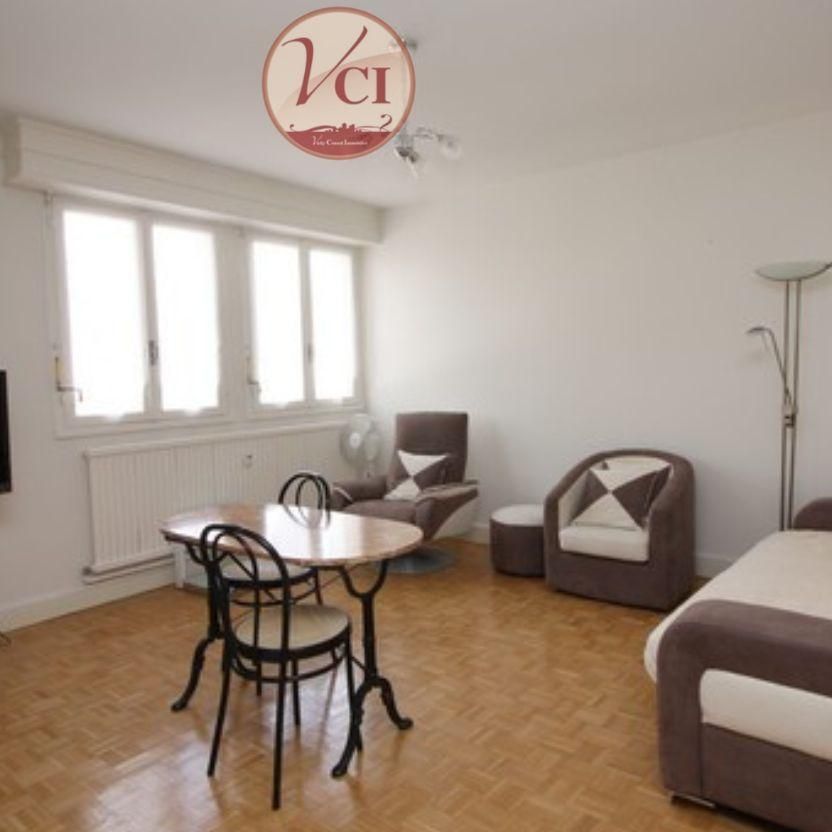 Location Appartement 3 pièces 62m² VICHY 03200 - Photo 1