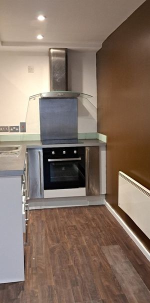 1 Bed Flat, Station Apartments, LS15 - Photo 1