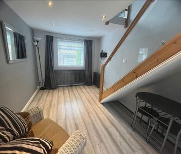 1 bedroom end of terrace house to rent - Photo 2