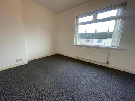 12 Beechwood Gardens, Bangor, BT20 3JD - Photo 2