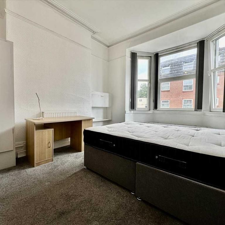 7 bedroom house share to rent - Photo 1