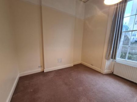 Royal York Crescent, Bristol - Photo 3