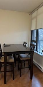 2bdrm condo near VGH hospital for. rent - Photo 4