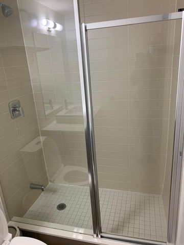 For Lease - 4800 Highway 7 Road Unit# 411, Vaughan, Ontario - Photo 3