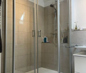 5531 - Sanierte Altbau-Dachgeschoss-Wohnung in fußläufiger Nähe zur... - Photo 4